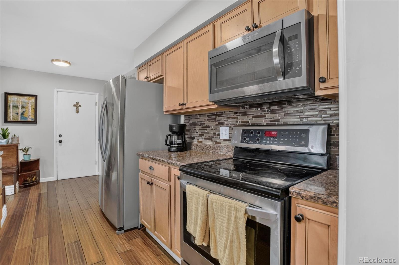 MLS Image #11 for 647 w valleyview avenue,littleton, Colorado
