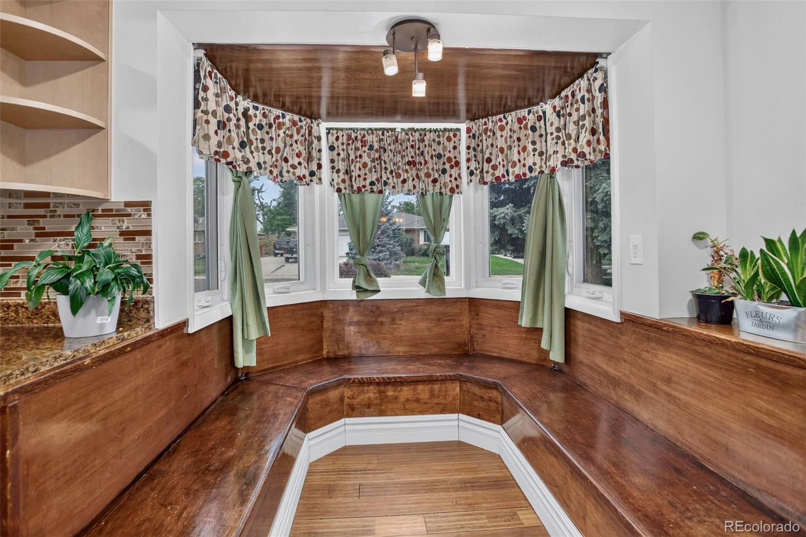 MLS Image #14 for 647 w valleyview avenue,littleton, Colorado