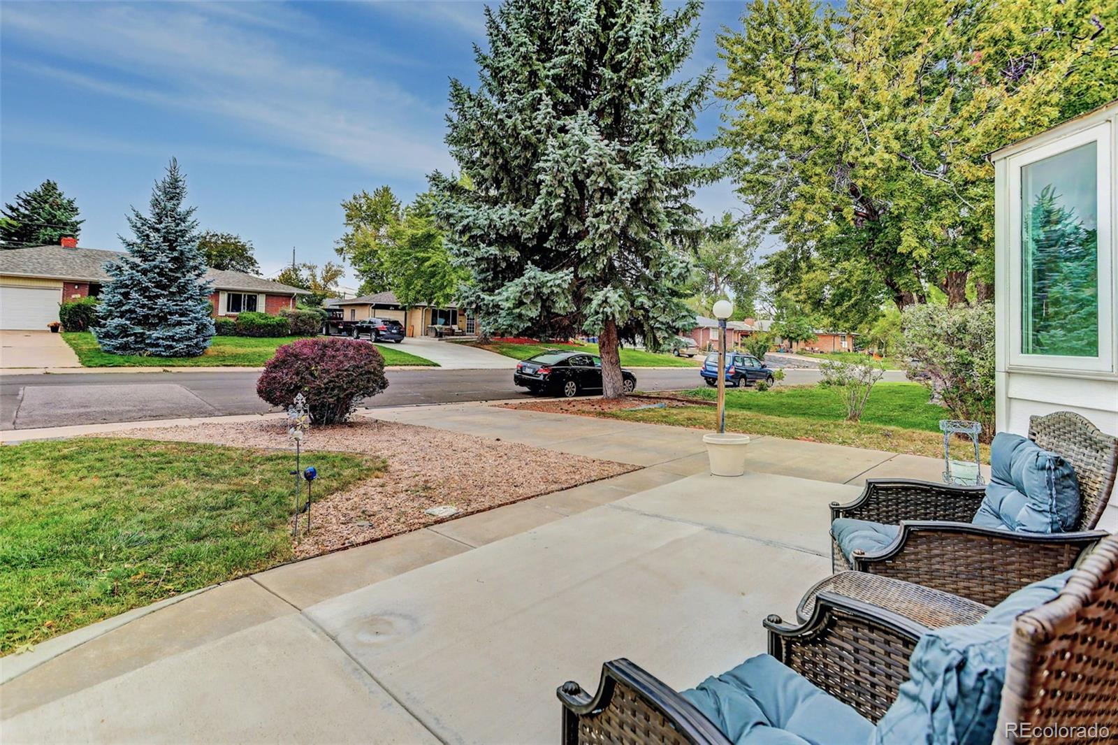MLS Image #2 for 647 w valleyview avenue,littleton, Colorado