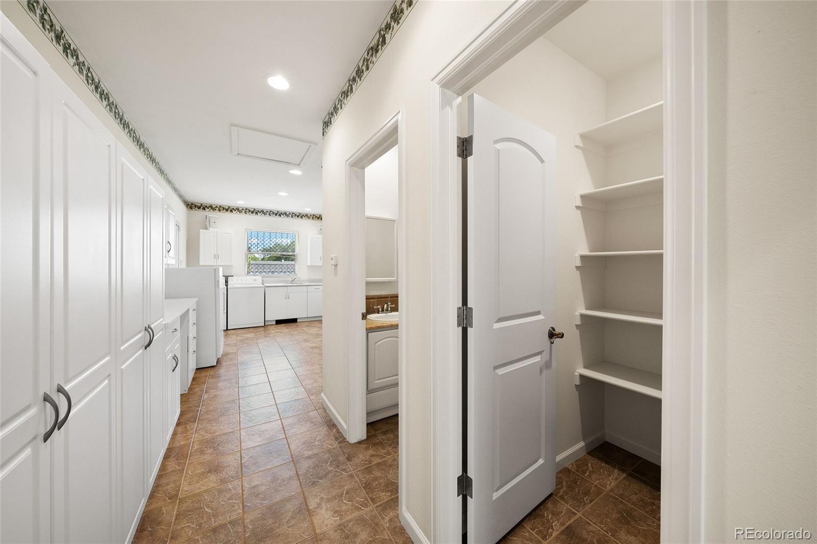 MLS Image #14 for 7799 s dudley street,littleton, Colorado