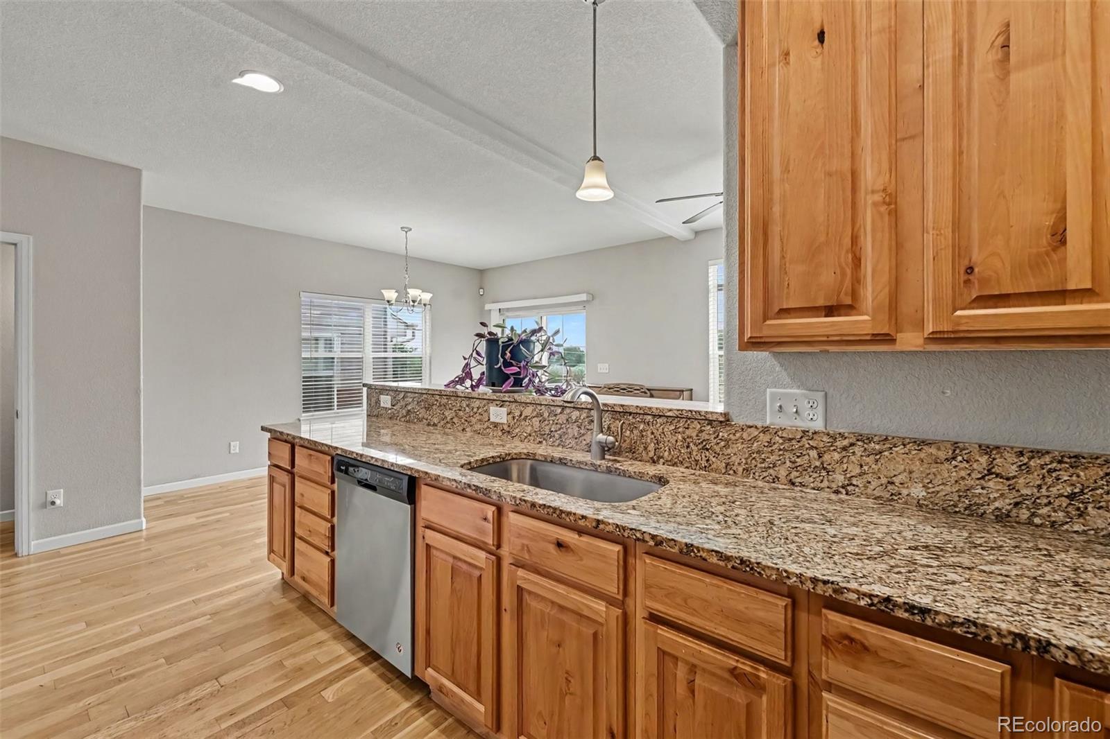 MLS Image #7 for 1750 w 52nd court,denver, Colorado