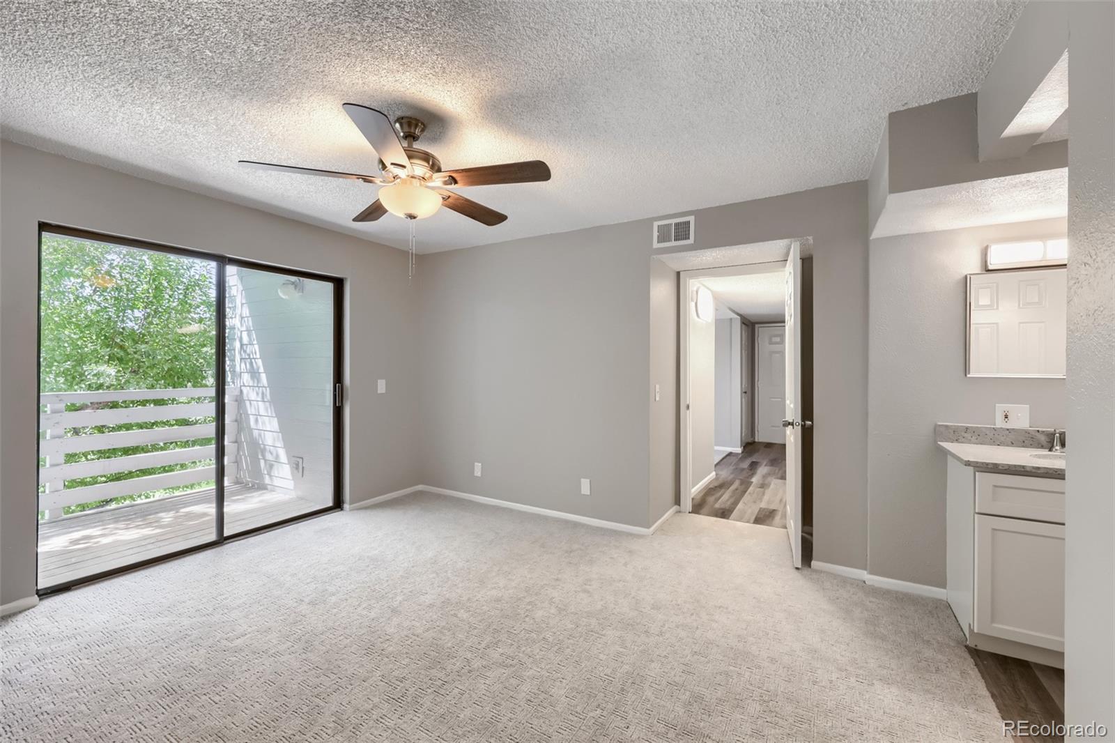 MLS Image #10 for 7395 e eastman avenue,denver, Colorado