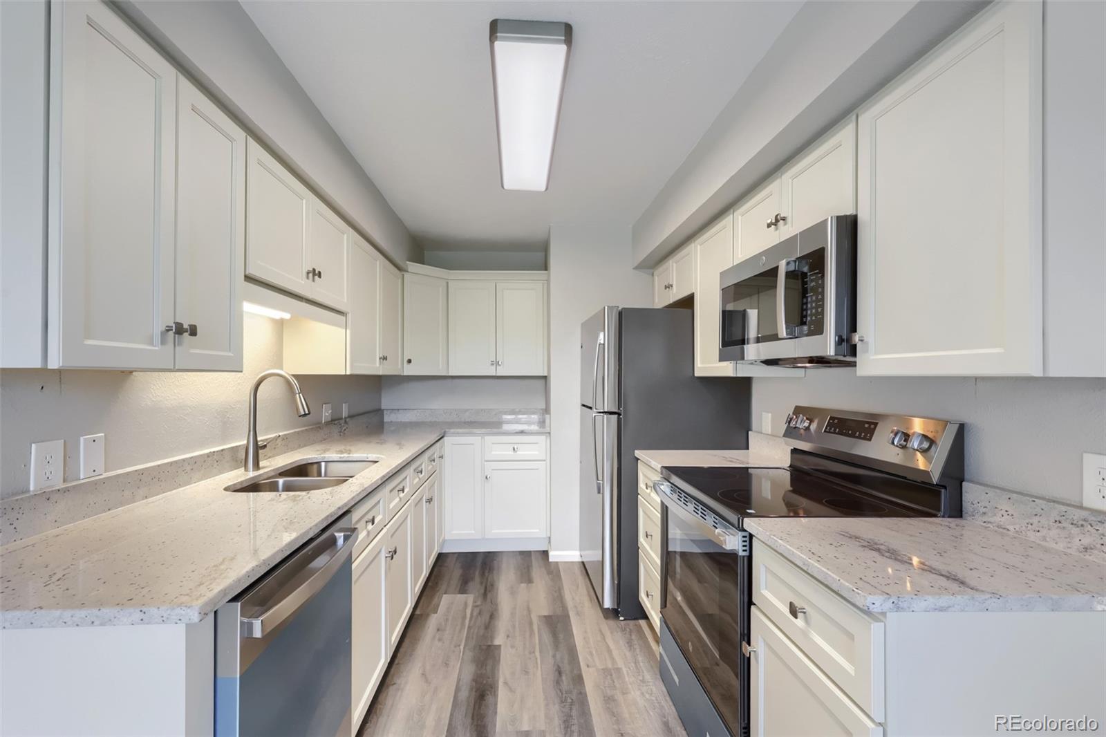 MLS Image #4 for 7395 e eastman avenue,denver, Colorado