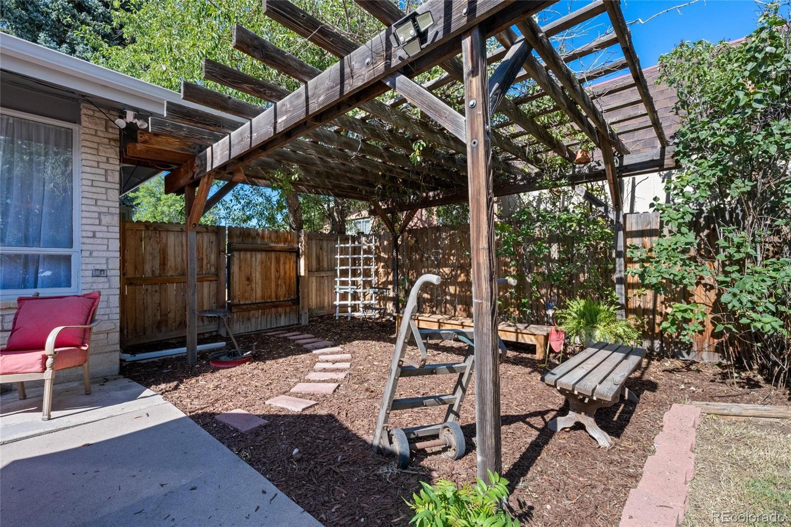 MLS Image #10 for 5742 w chestnut avenue,littleton, Colorado