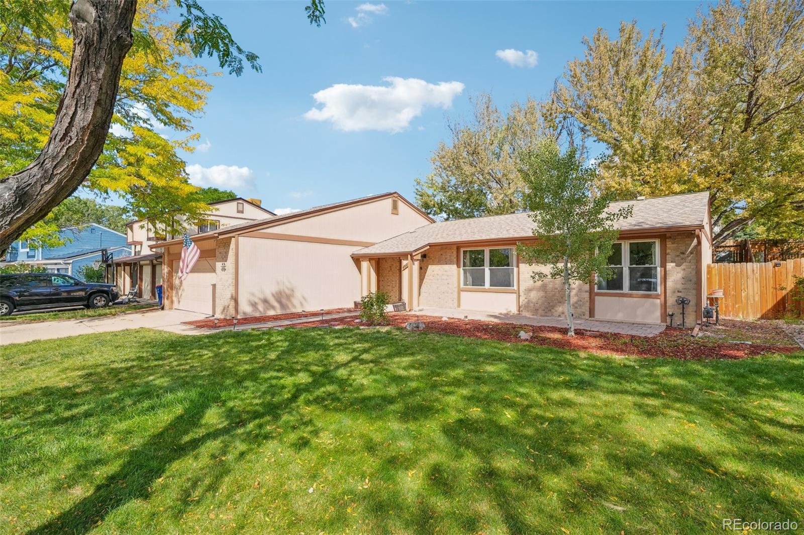 MLS Image #2 for 4607 s ivory circle,aurora, Colorado