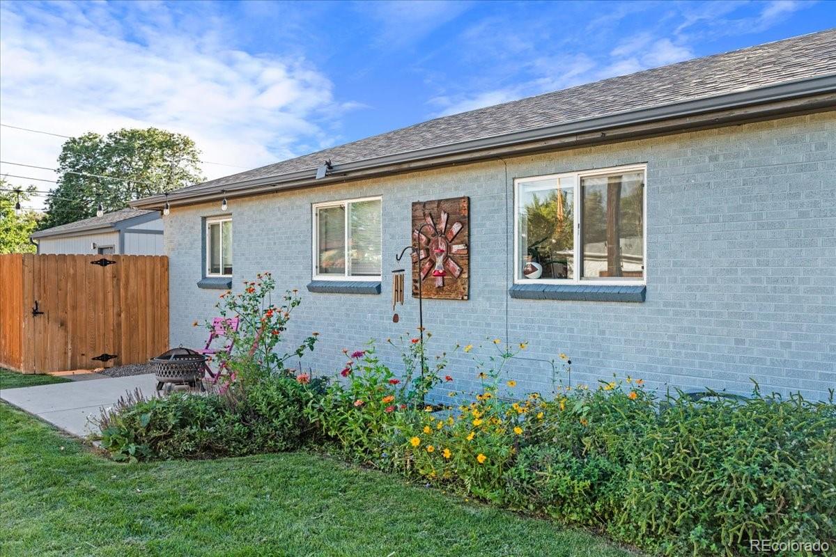 MLS Image #11 for 5194 e 33rd avenue,denver, Colorado