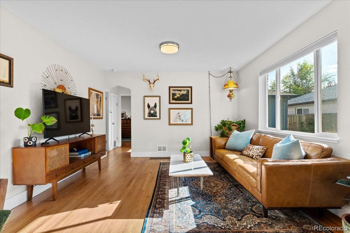 MLS Image #17 for 5194 e 33rd avenue,denver, Colorado