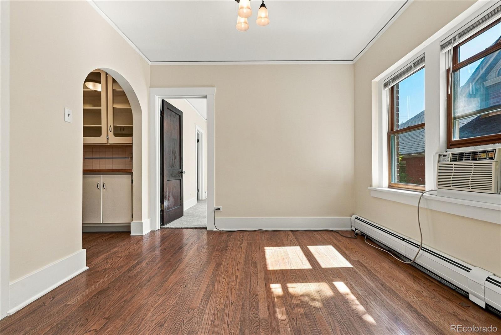 MLS Image #3 for 1550 n high street 1,denver, Colorado