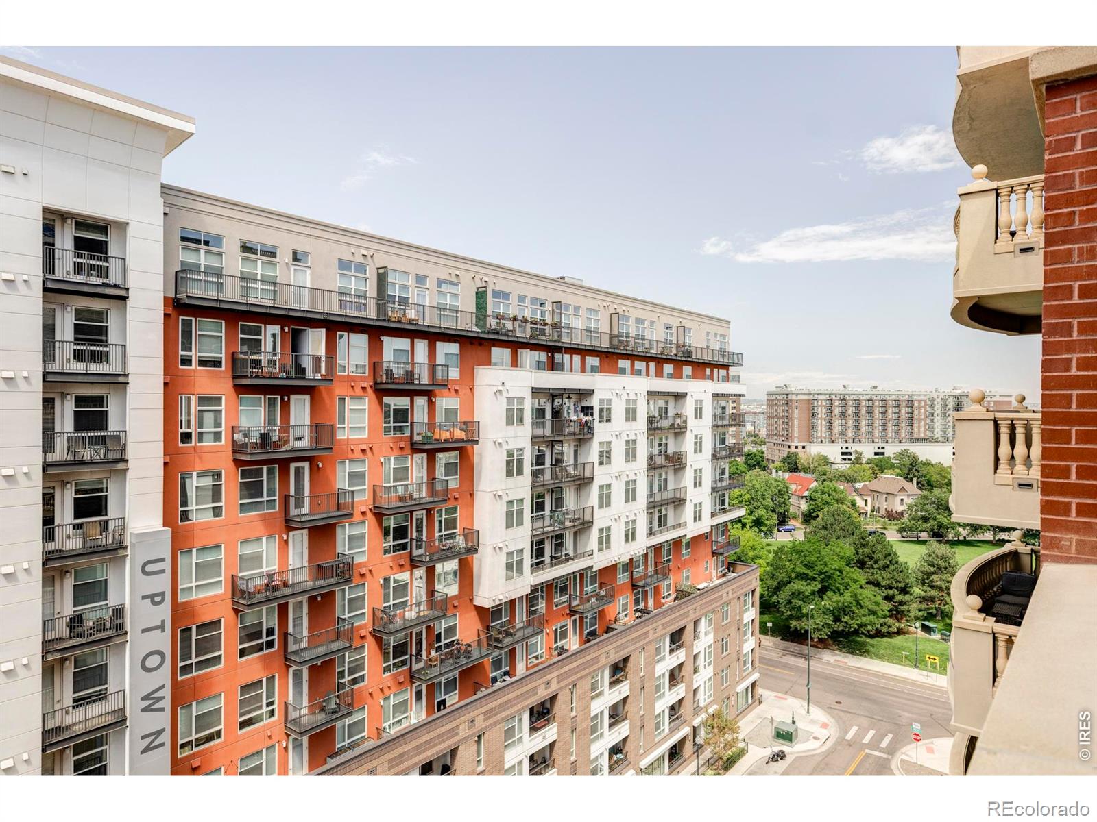 MLS Image #13 for 1950 n logan street,denver, Colorado