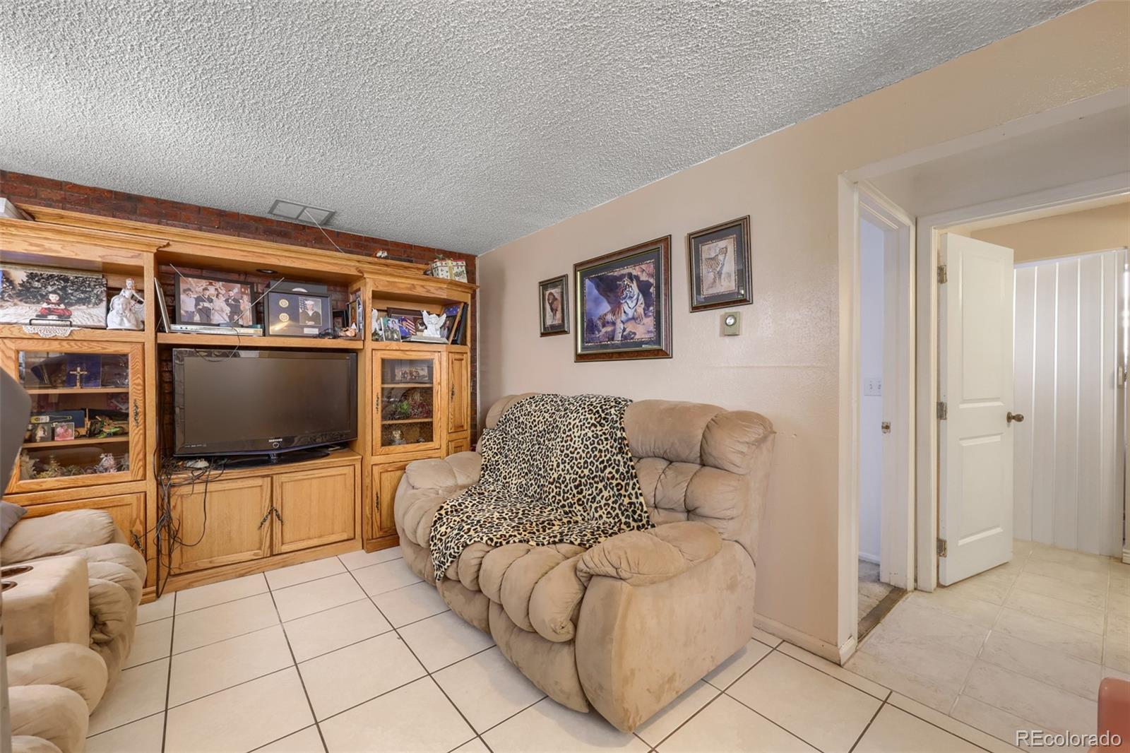 MLS Image #12 for 10929  birch drive,thornton, Colorado