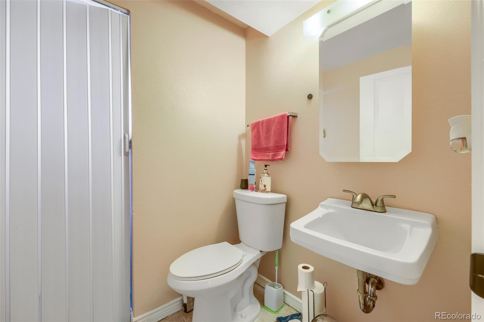 MLS Image #14 for 10929  birch drive,thornton, Colorado