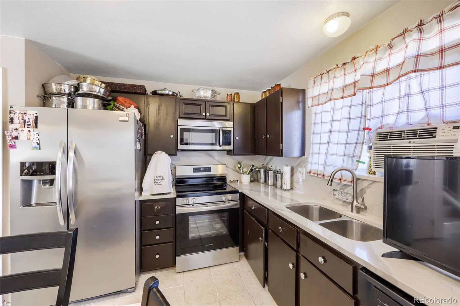 MLS Image #3 for 10929  birch drive,thornton, Colorado