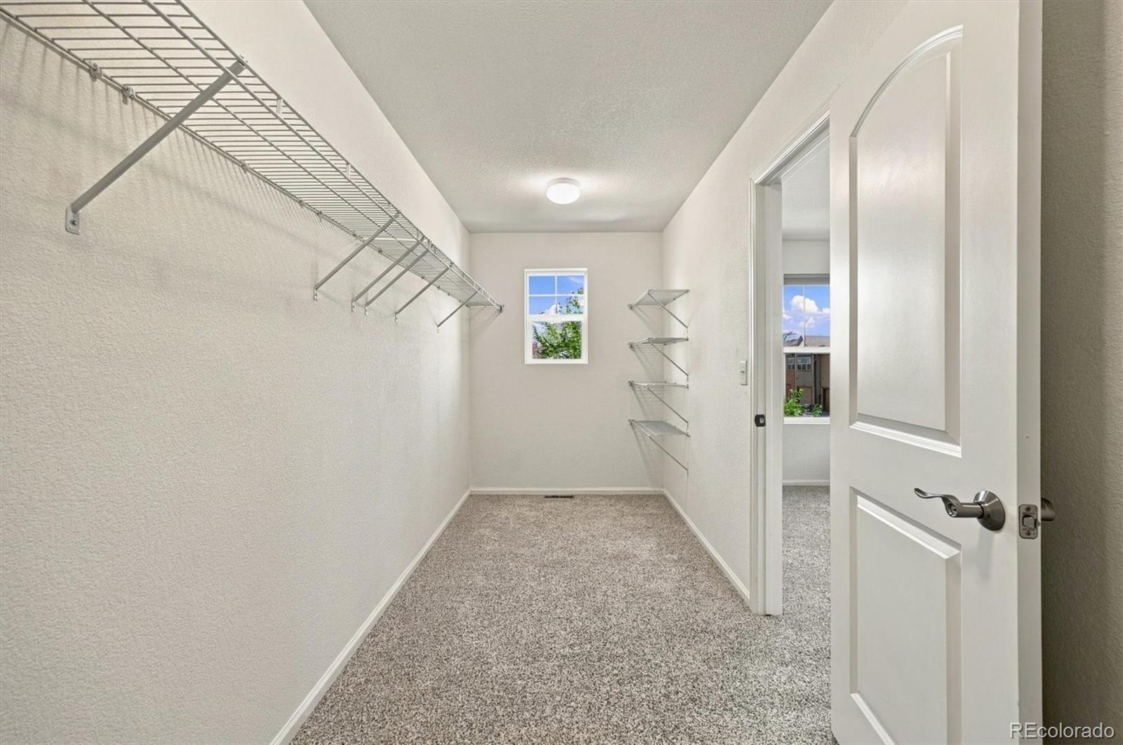 MLS Image #14 for 11460 e 26th avenue,aurora, Colorado
