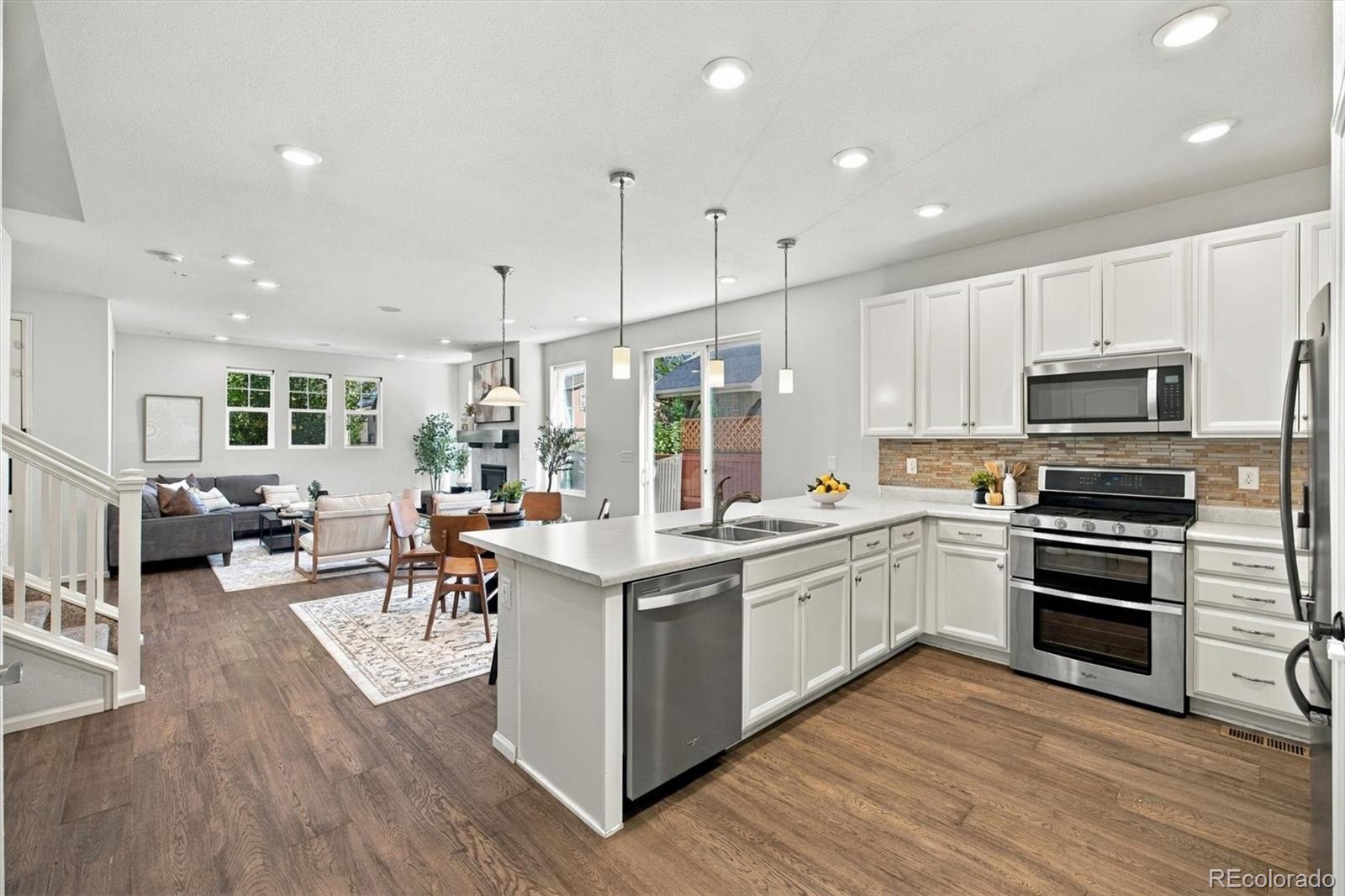 MLS Image #2 for 11460 e 26th avenue,aurora, Colorado