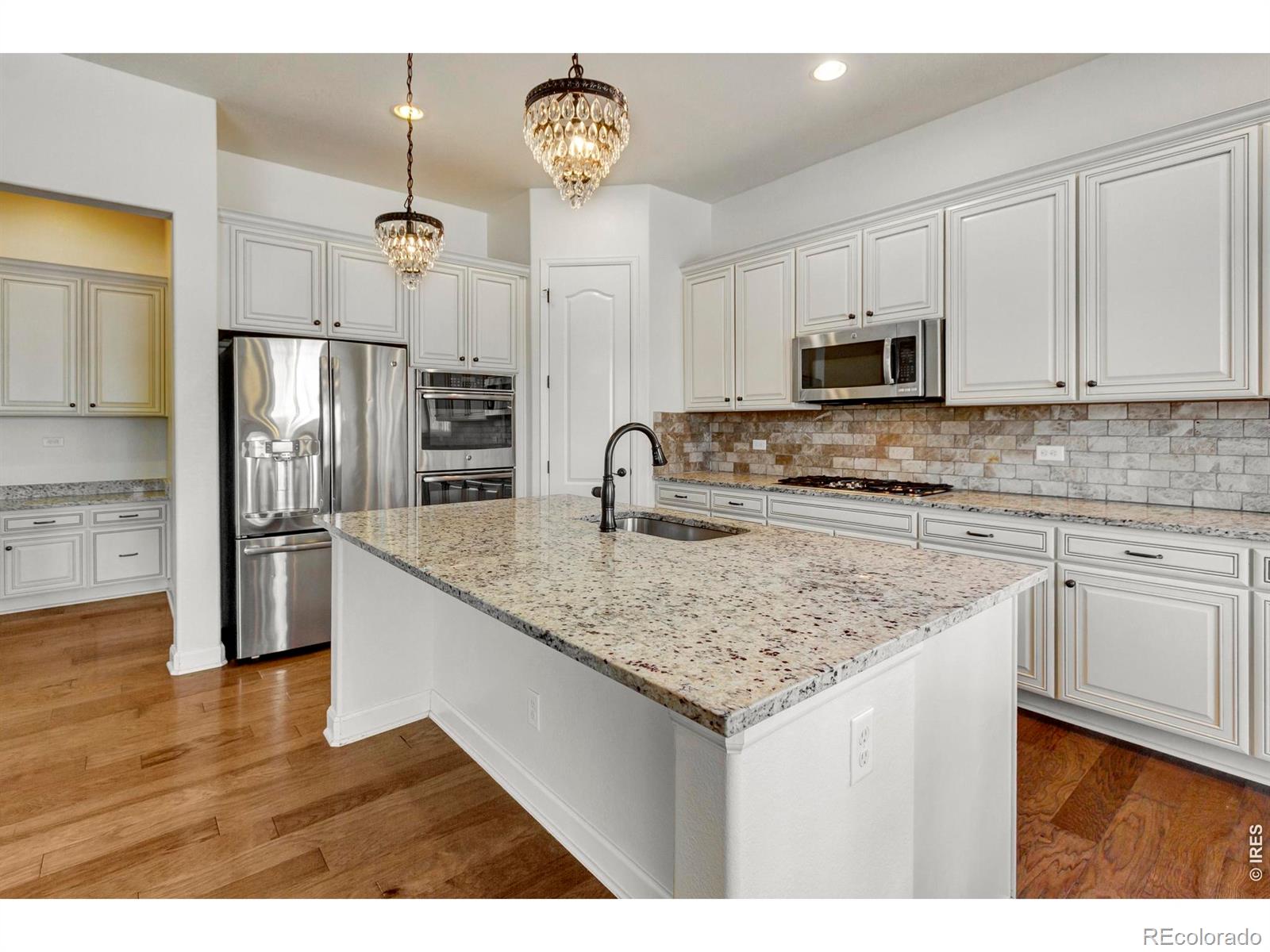 MLS Image #12 for 5373  retreat circle,longmont, Colorado