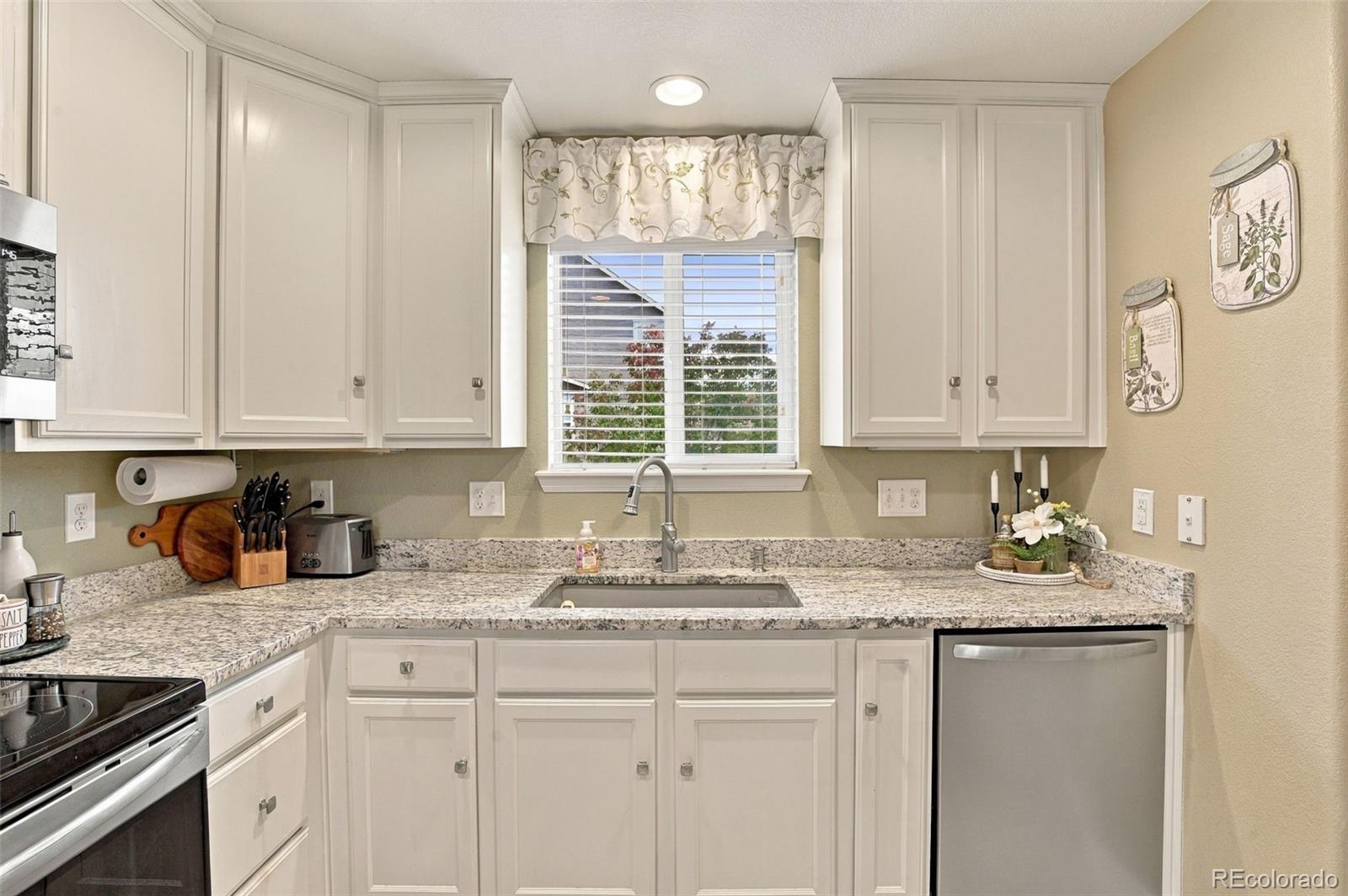 MLS Image #16 for 3528  nez perce trail,castle rock, Colorado