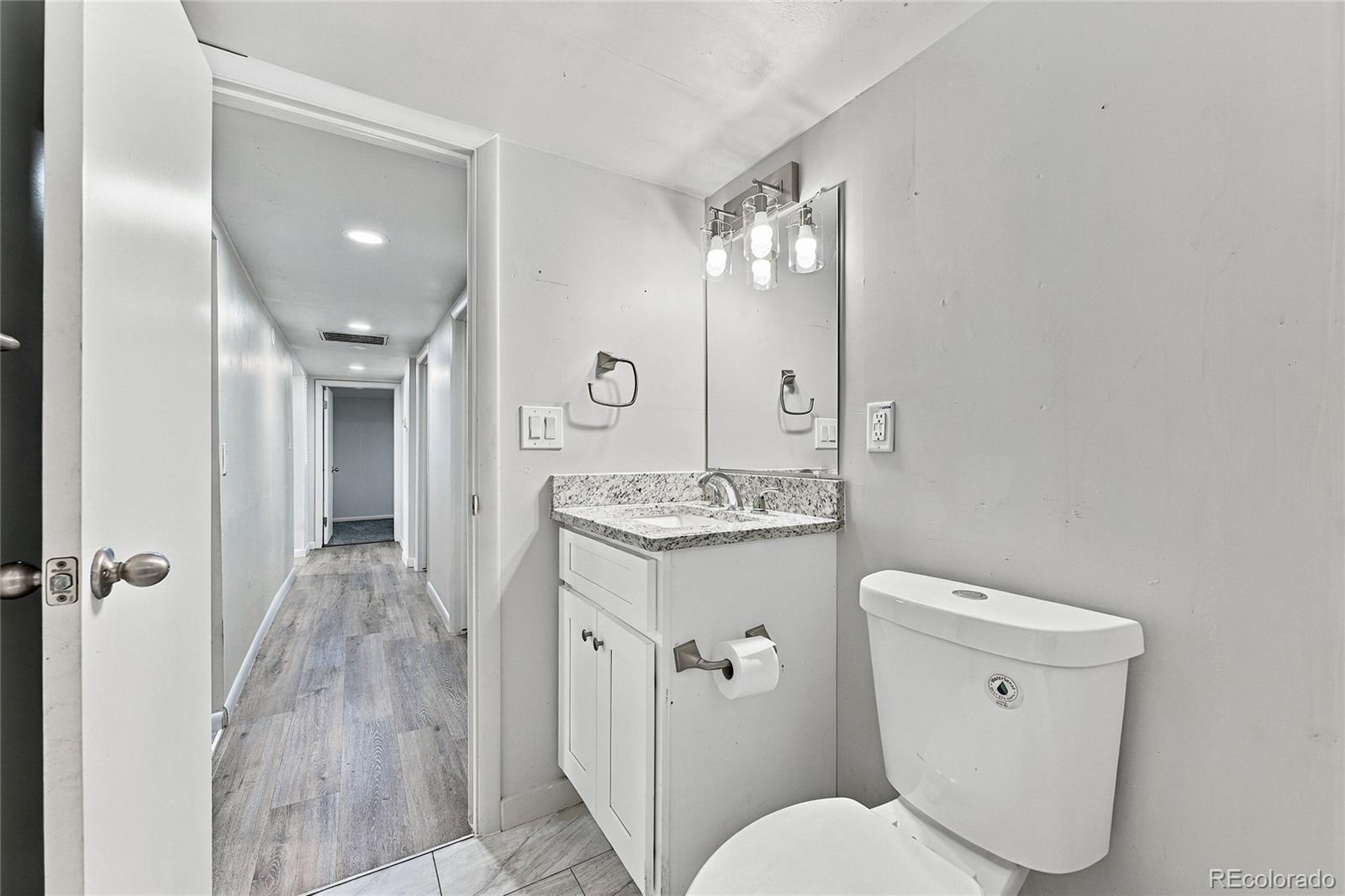 MLS Image #11 for 258 s sherman street,byers, Colorado