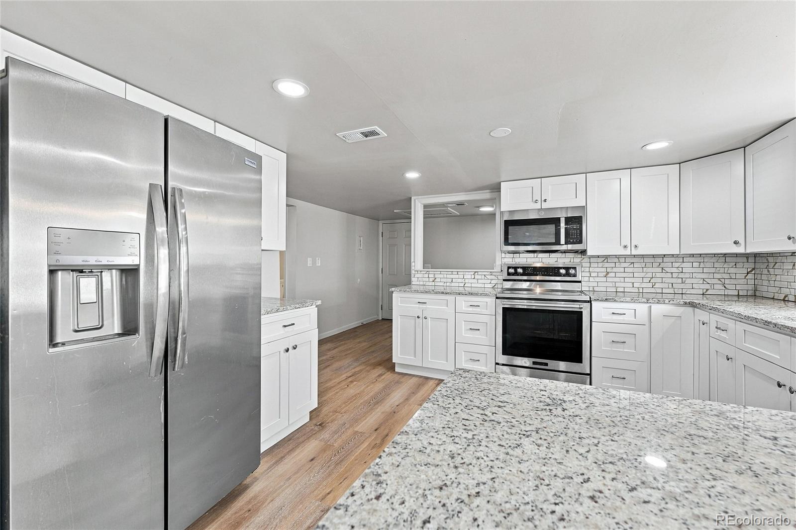 MLS Image #5 for 258 s sherman street,byers, Colorado