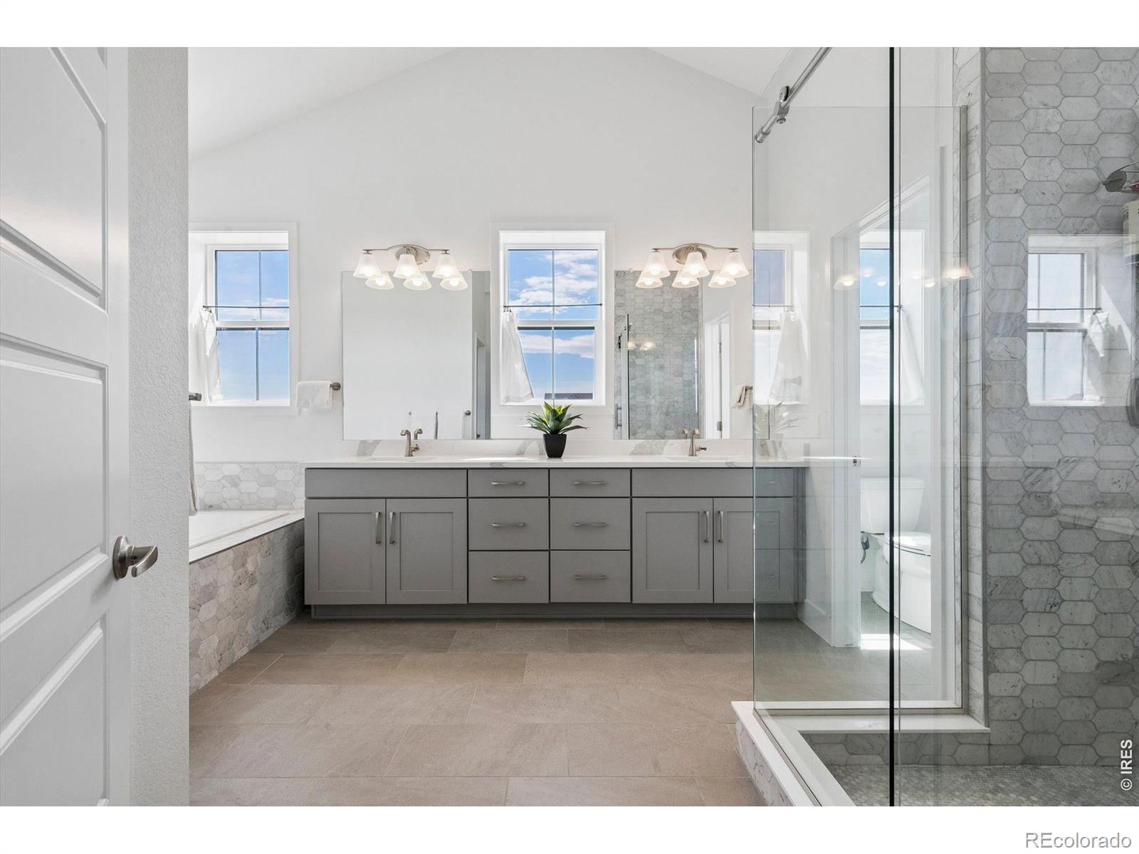 MLS Image #24 for 6295  fulton court,denver, Colorado