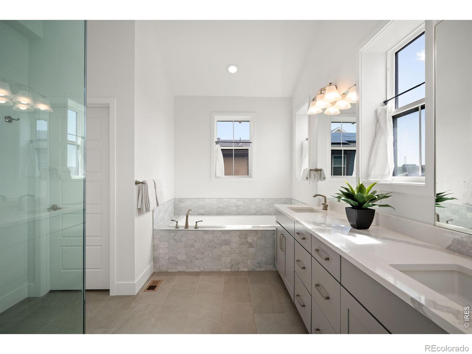 MLS Image #8 for 6295  fulton court,denver, Colorado