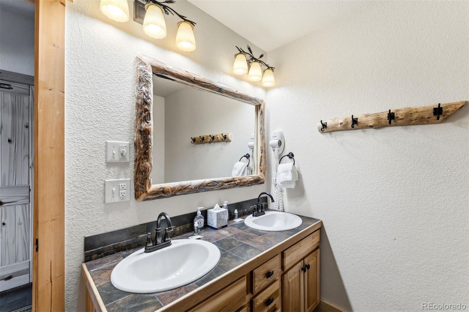 MLS Image #27 for 14  miners court,blue river, Colorado