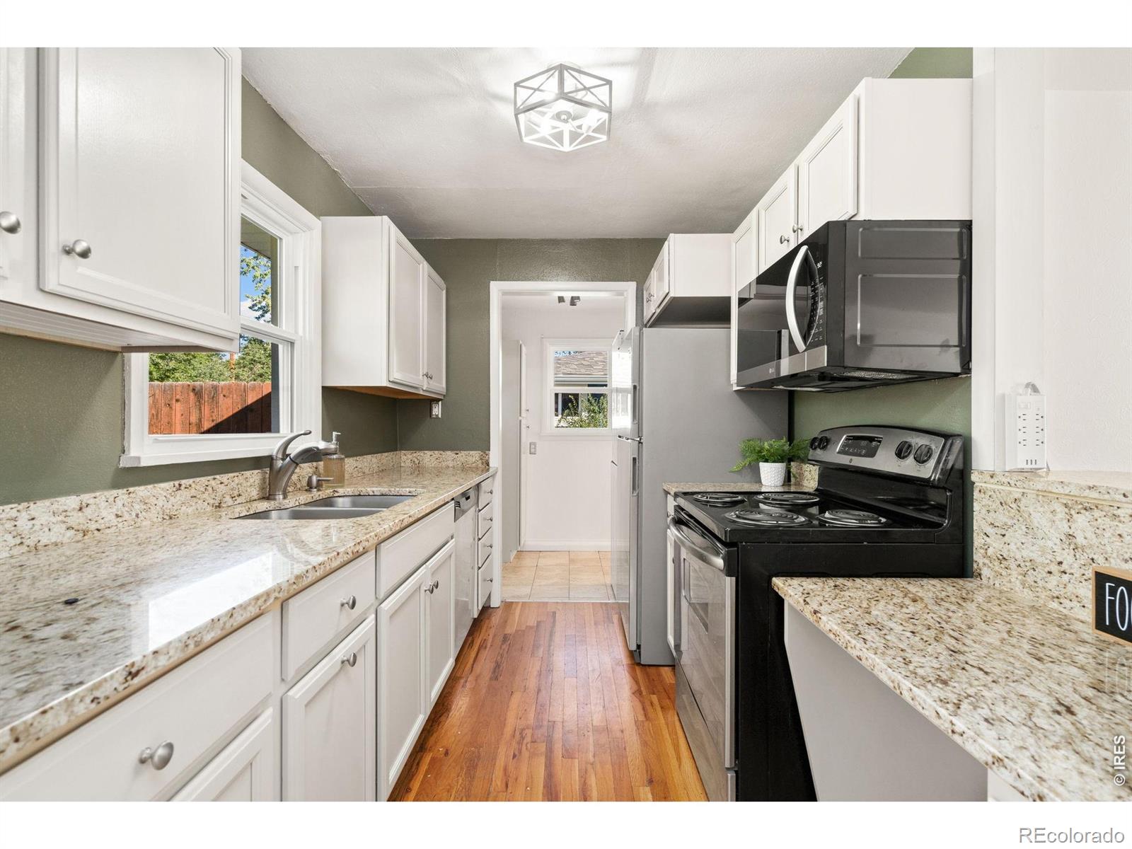 MLS Image #7 for 609 e coy drive,fort collins, Colorado