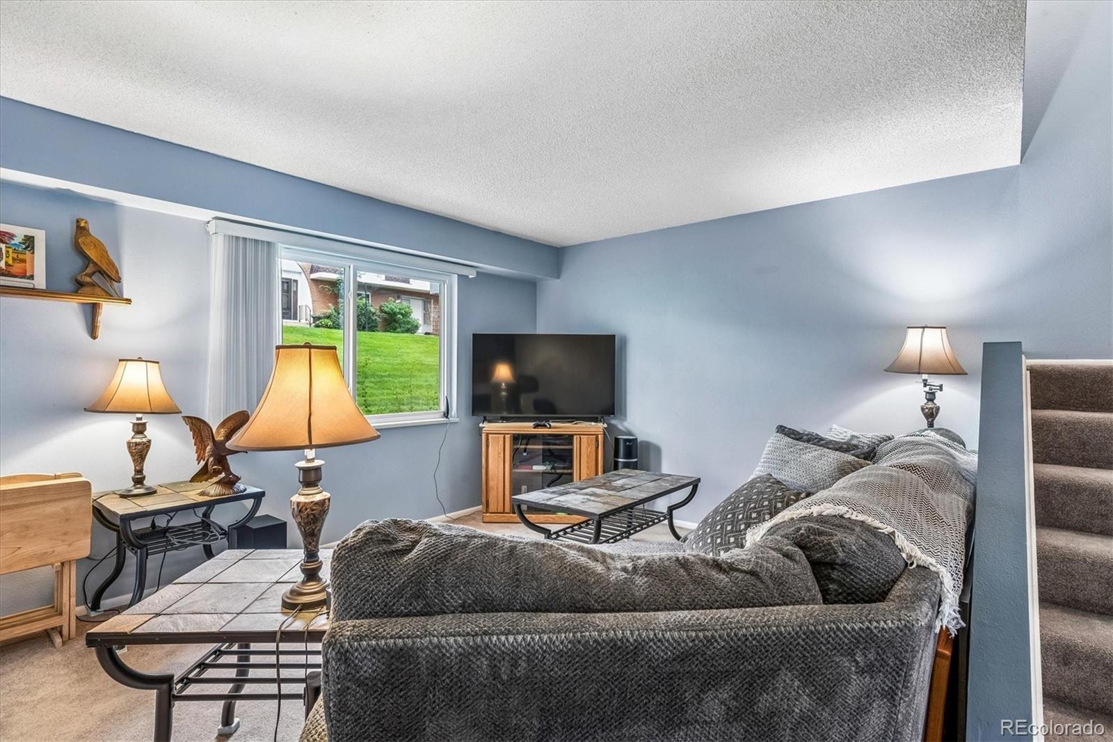 MLS Image #3 for 565 s xenon court,lakewood, Colorado