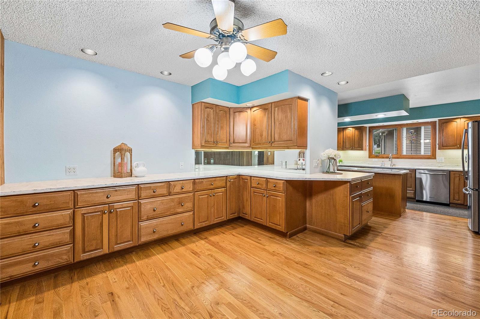 MLS Image #12 for 32  douglas drive,broomfield, Colorado