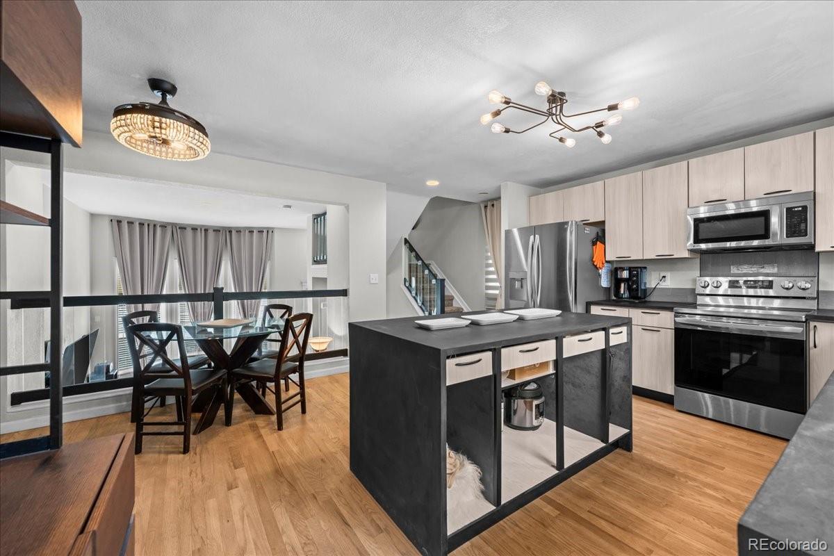 MLS Image #12 for 9477  longs peak drive,commerce city, Colorado
