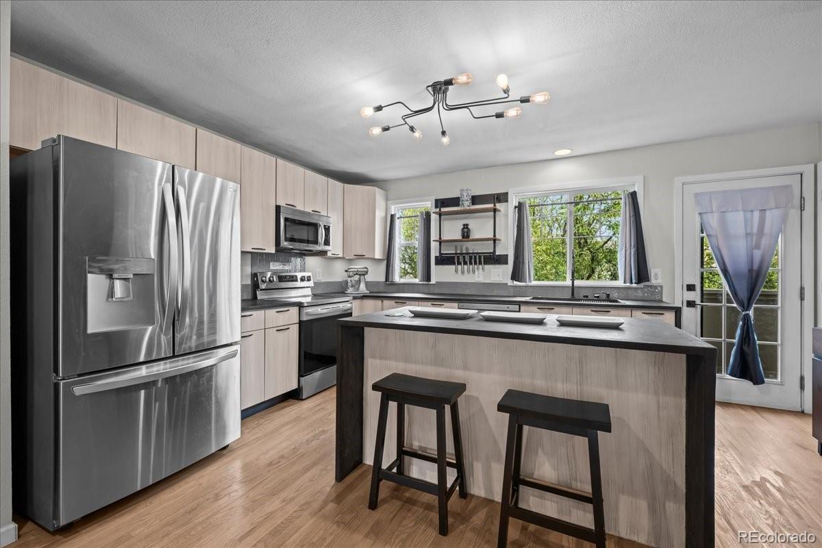 MLS Image #8 for 9477  longs peak drive,commerce city, Colorado