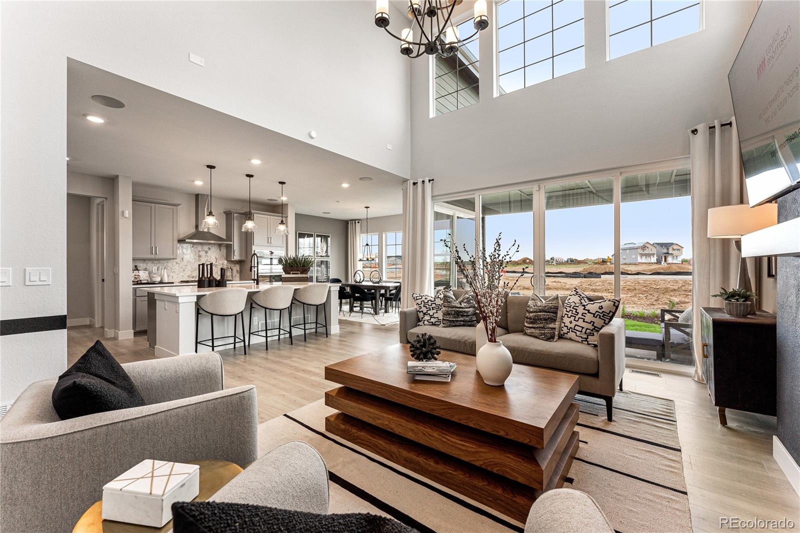 MLS Image #11 for 3402 n buchanan way,aurora, Colorado