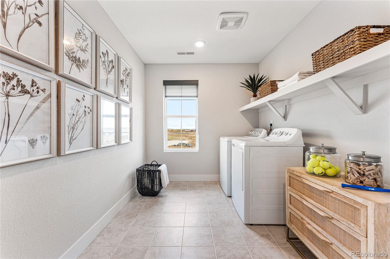 MLS Image #23 for 3402 n buchanan way,aurora, Colorado