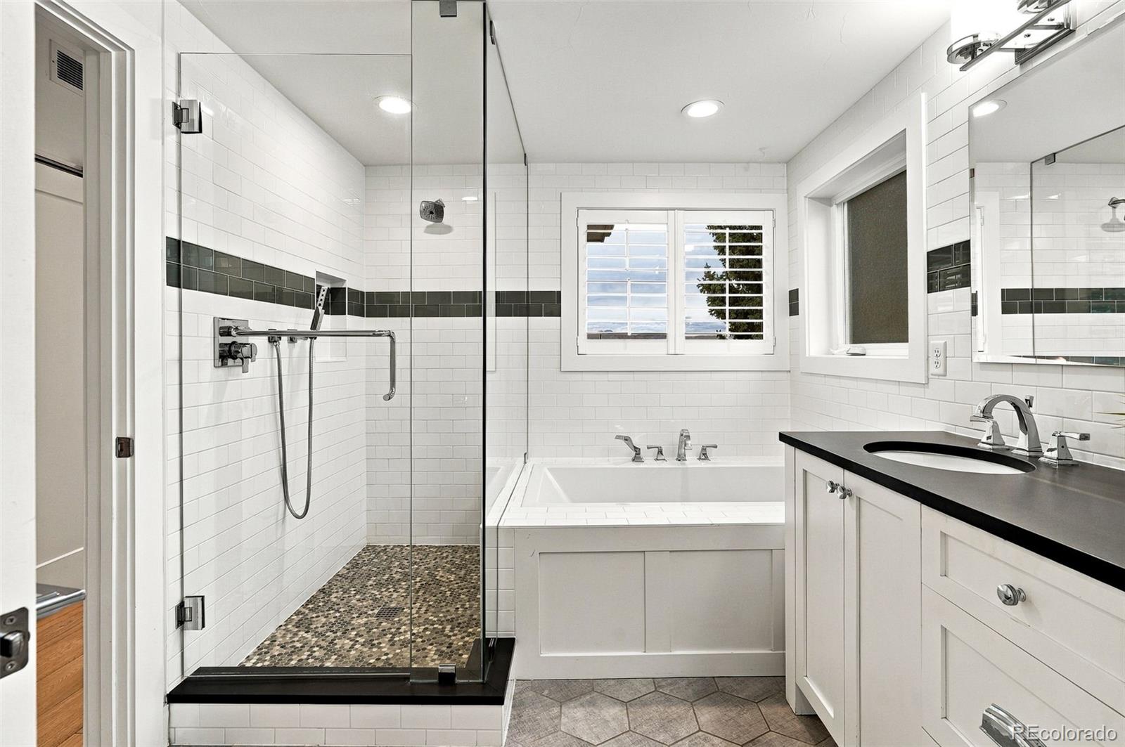 MLS Image #22 for 3296 s sherman street,englewood, Colorado