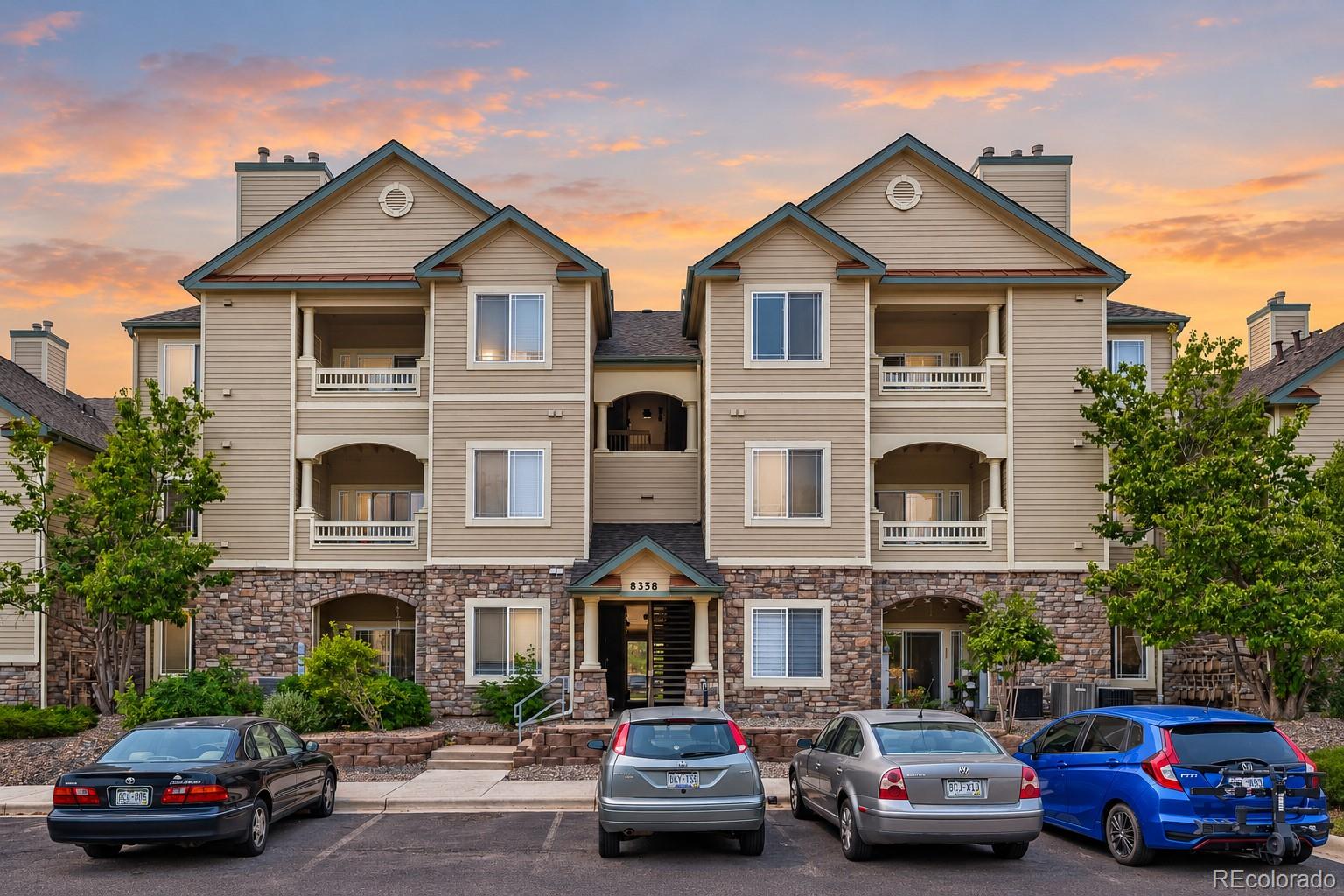 MLS Image #0 for 8358 s independence circle,littleton, Colorado