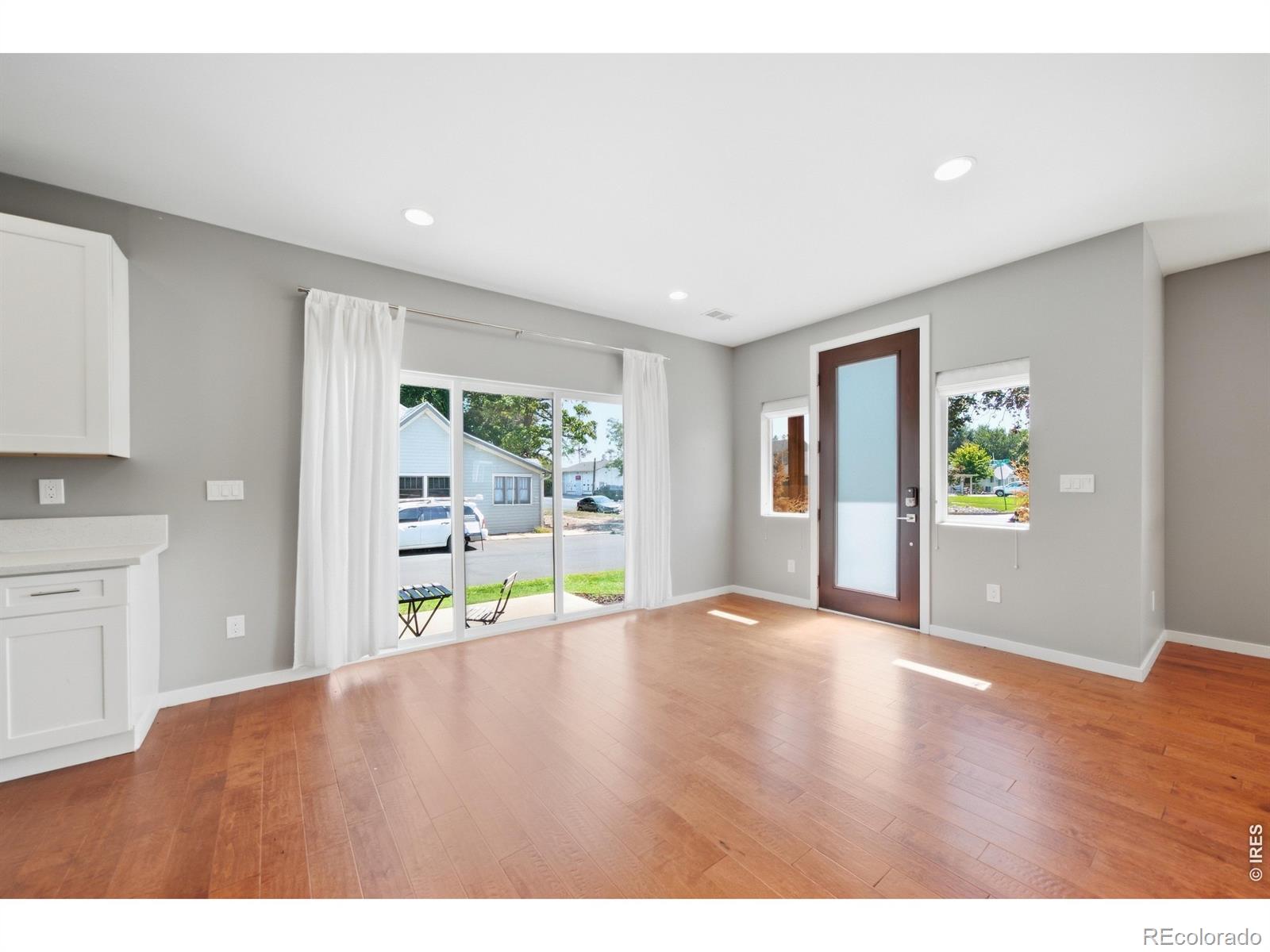 MLS Image #12 for 838 e myrtle street,fort collins, Colorado