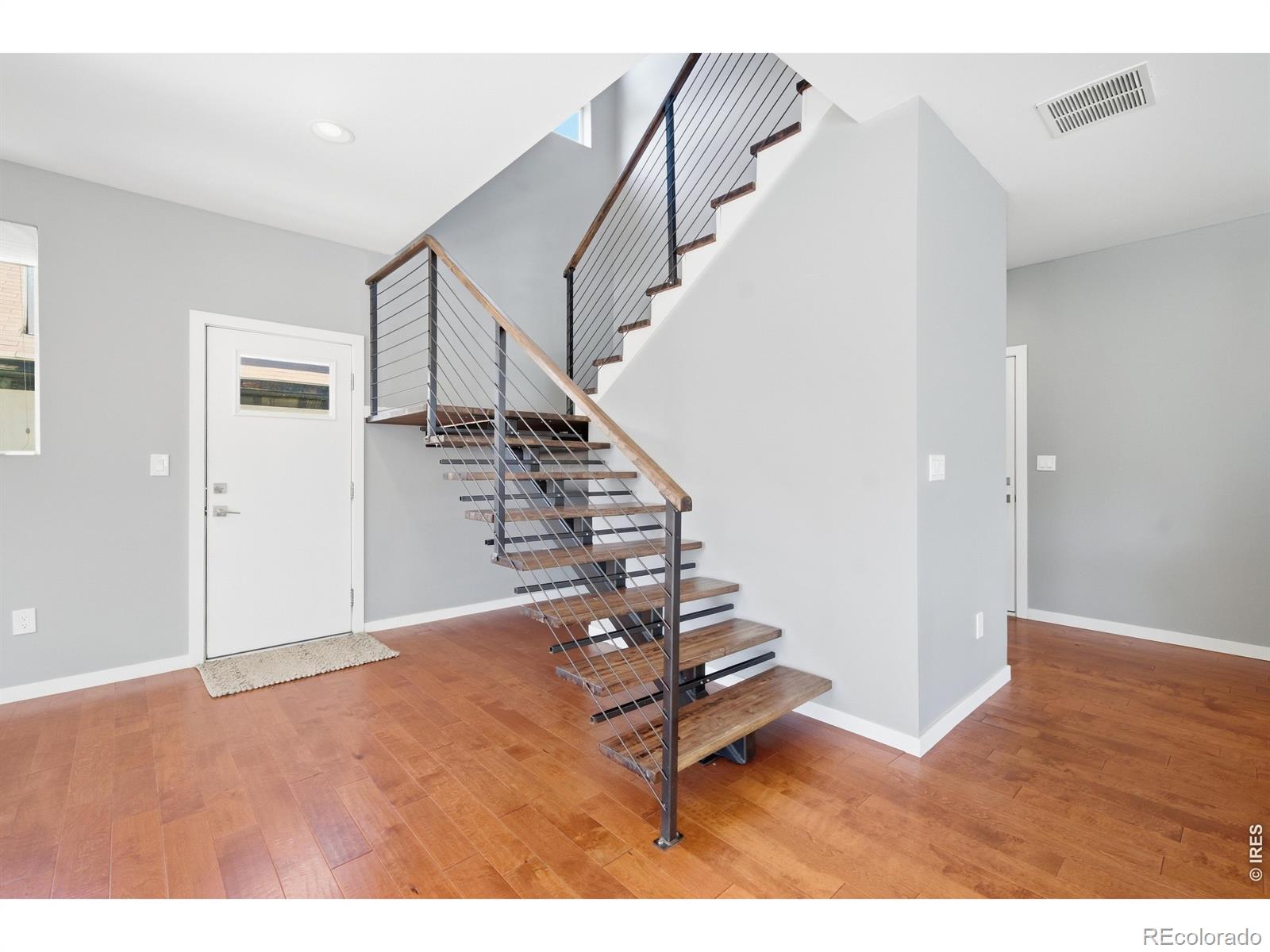 MLS Image #14 for 838 e myrtle street,fort collins, Colorado