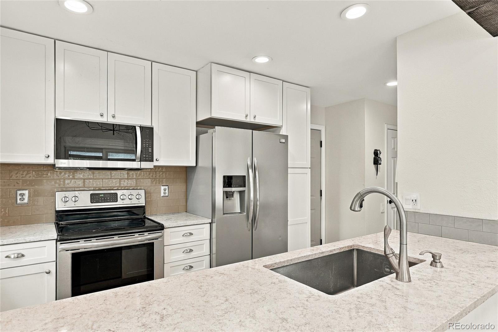 MLS Image #8 for 9999  grove way,westminster, Colorado