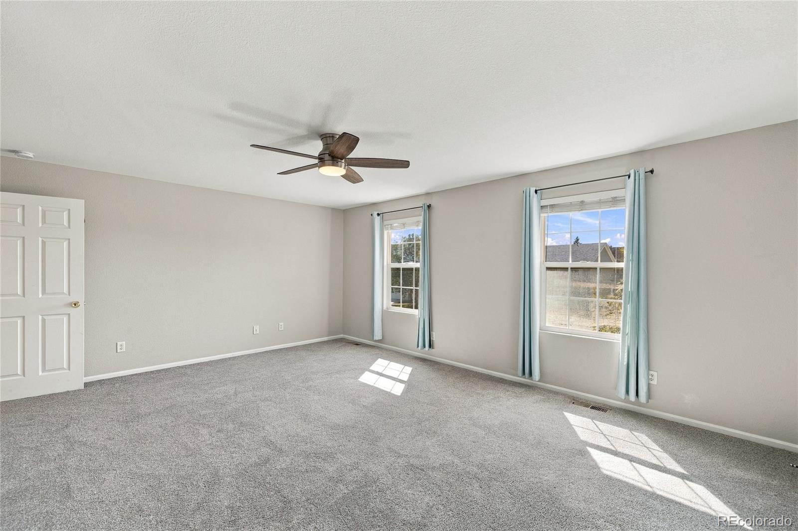 MLS Image #14 for 20111 e grand place,aurora, Colorado