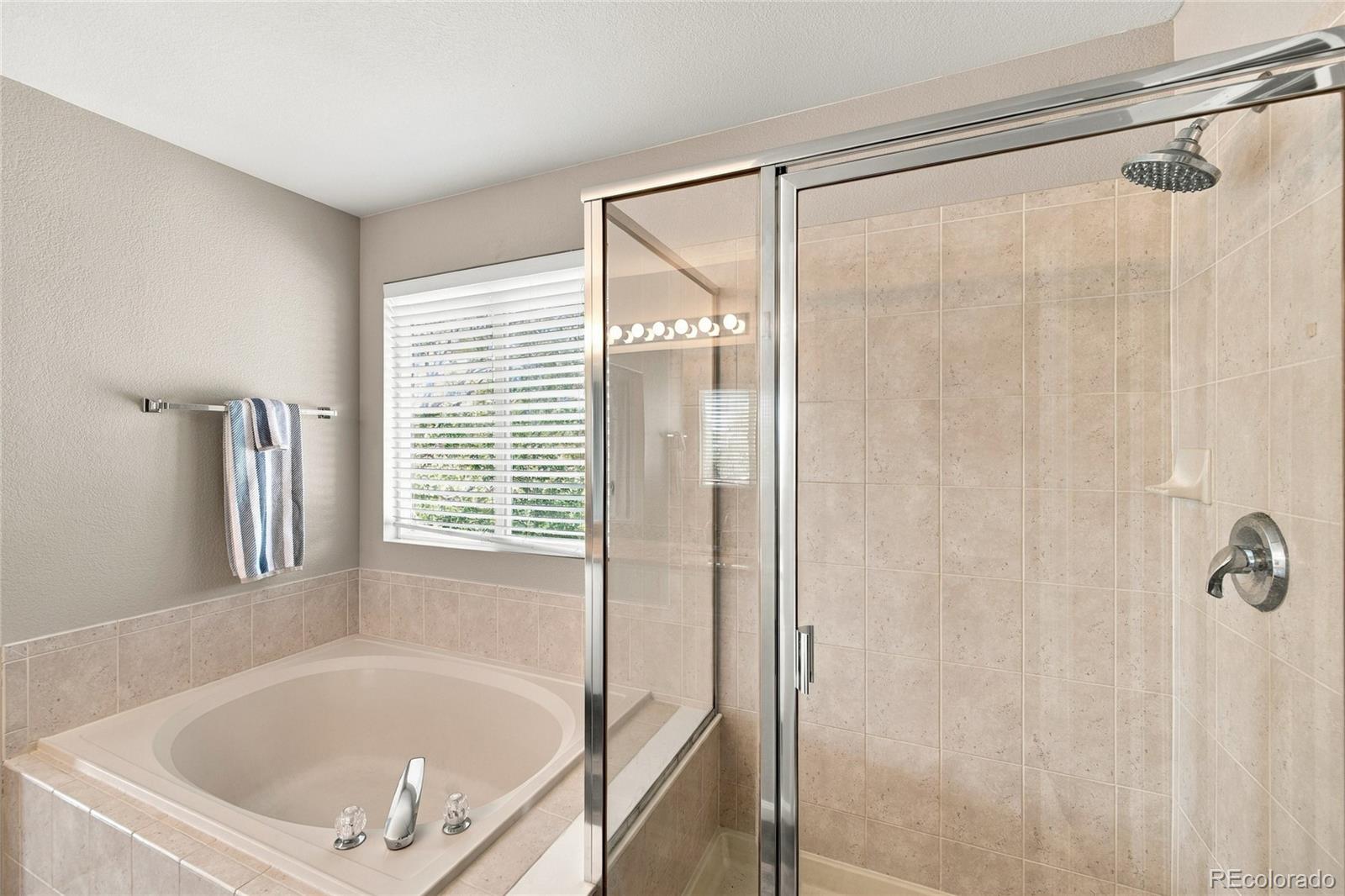 MLS Image #17 for 20111 e grand place,aurora, Colorado