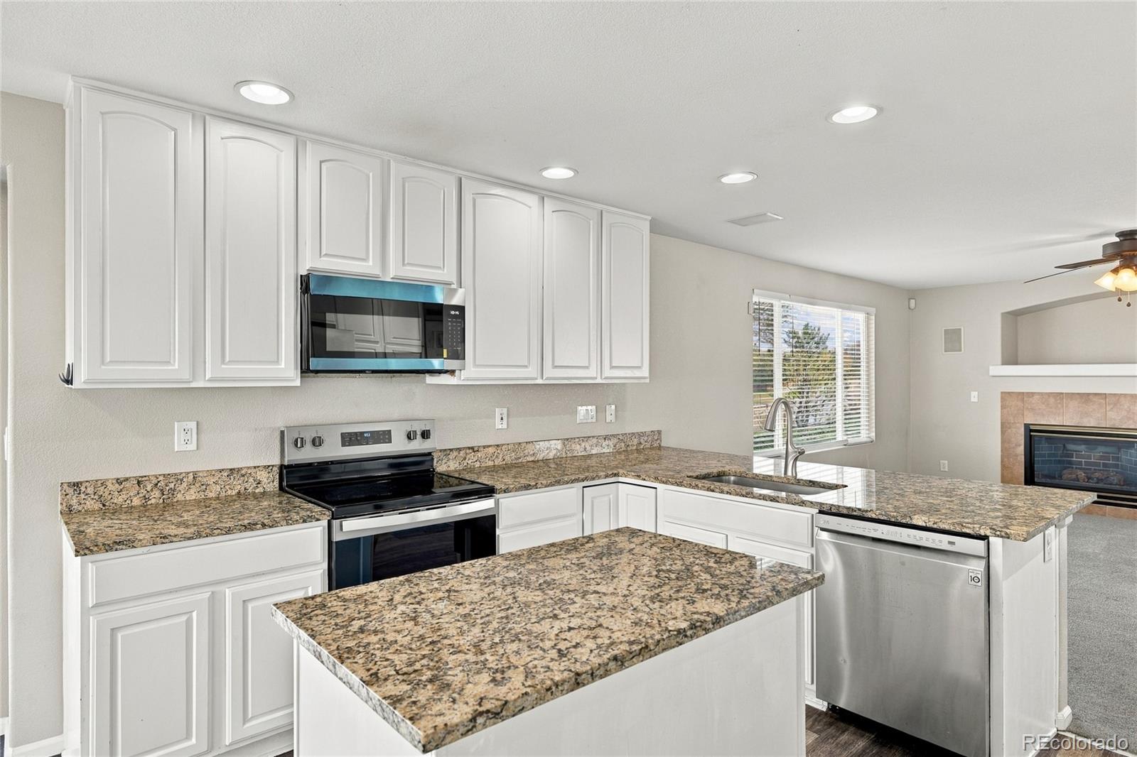 MLS Image #7 for 20111 e grand place,aurora, Colorado