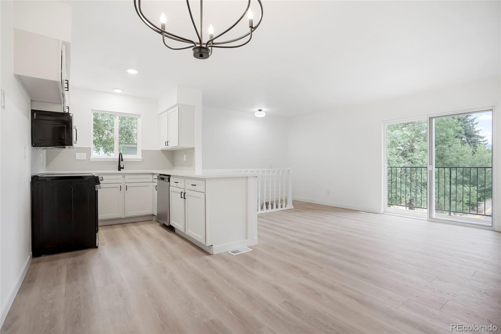 MLS Image #7 for 3351 s field street,lakewood, Colorado