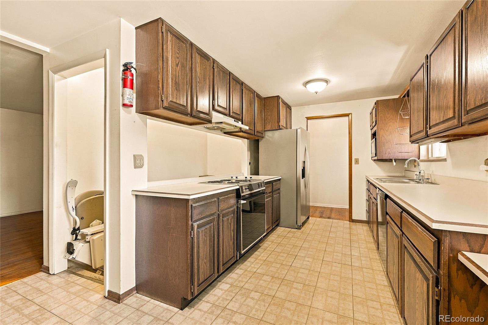 MLS Image #10 for 7209 s lincoln way,centennial, Colorado