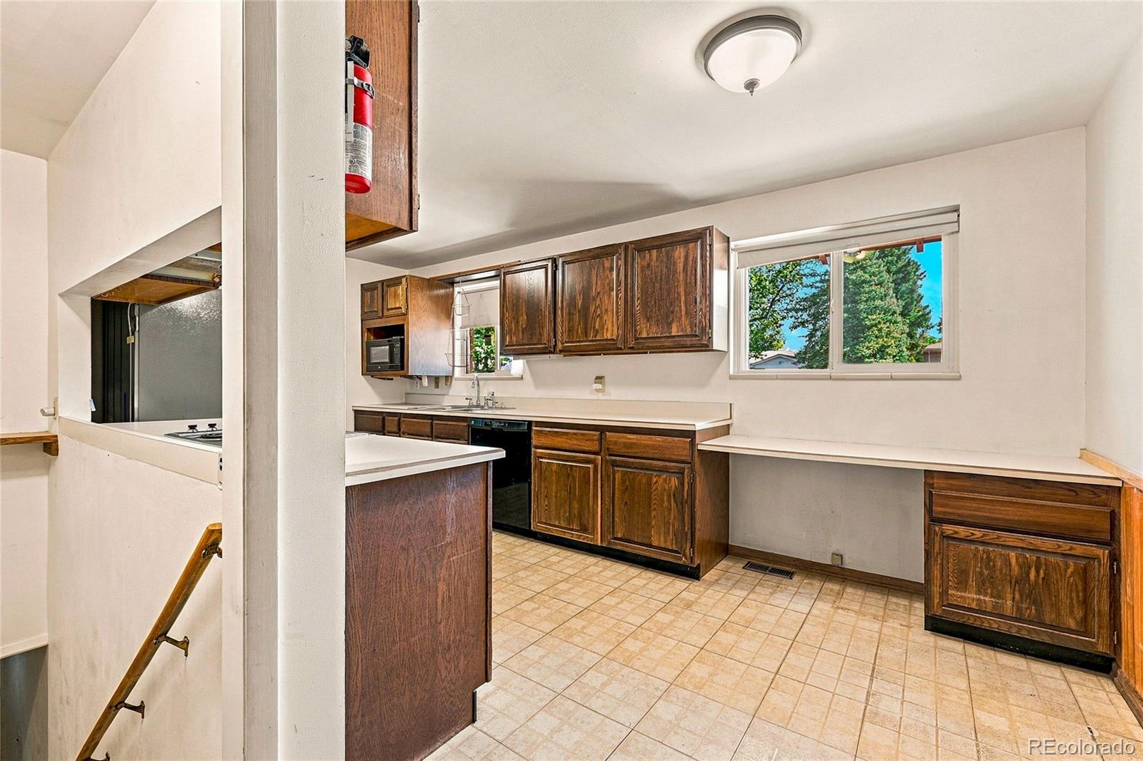 MLS Image #9 for 7209 s lincoln way,centennial, Colorado