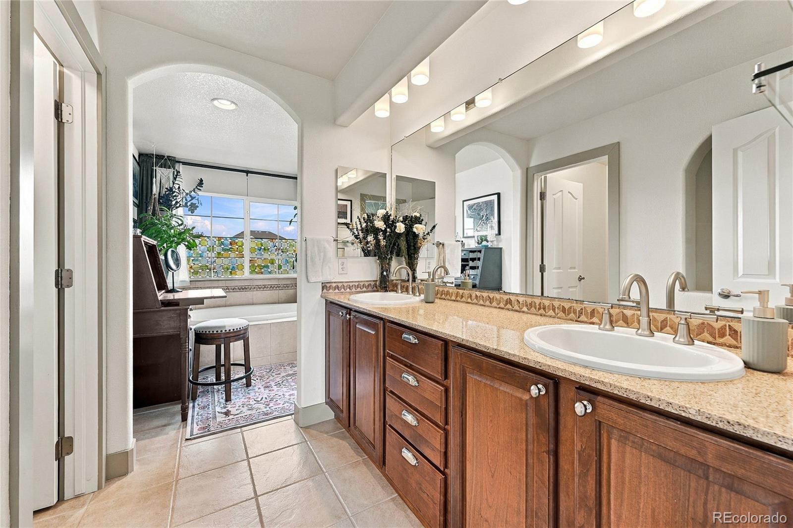 MLS Image #39 for 26781 e arbor drive,aurora, Colorado