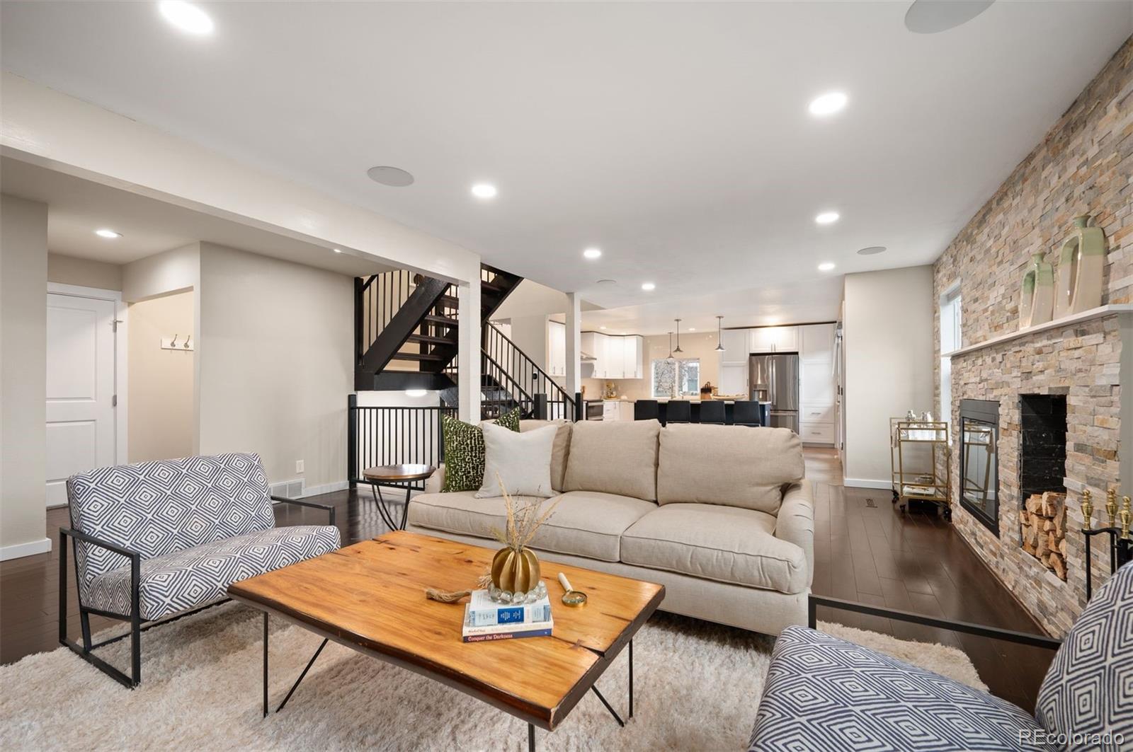 MLS Image #16 for 7343 e mineral place,centennial, Colorado