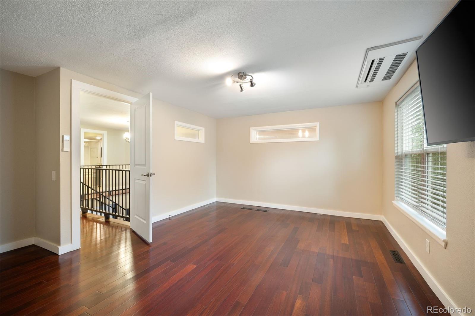 MLS Image #30 for 7343 e mineral place,centennial, Colorado