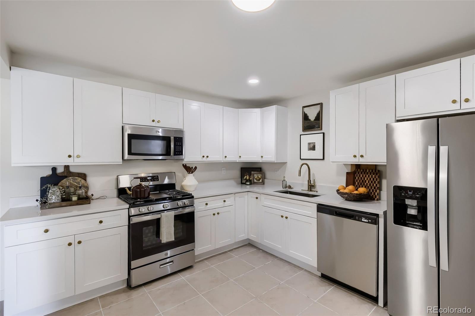 MLS Image #11 for 1174  quentin street,aurora, Colorado