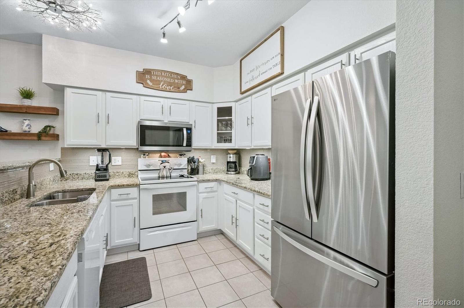 MLS Image #6 for 2896 w riverwalk circle,littleton, Colorado