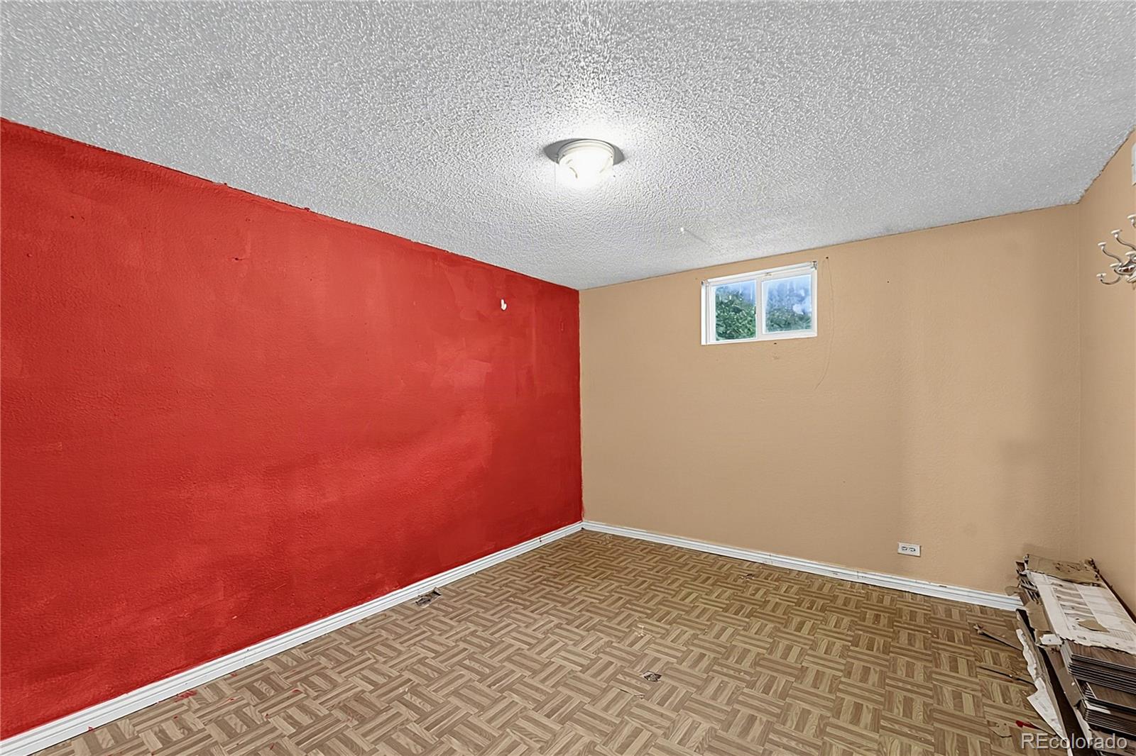 MLS Image #11 for 780 e 85th avenue,denver, Colorado