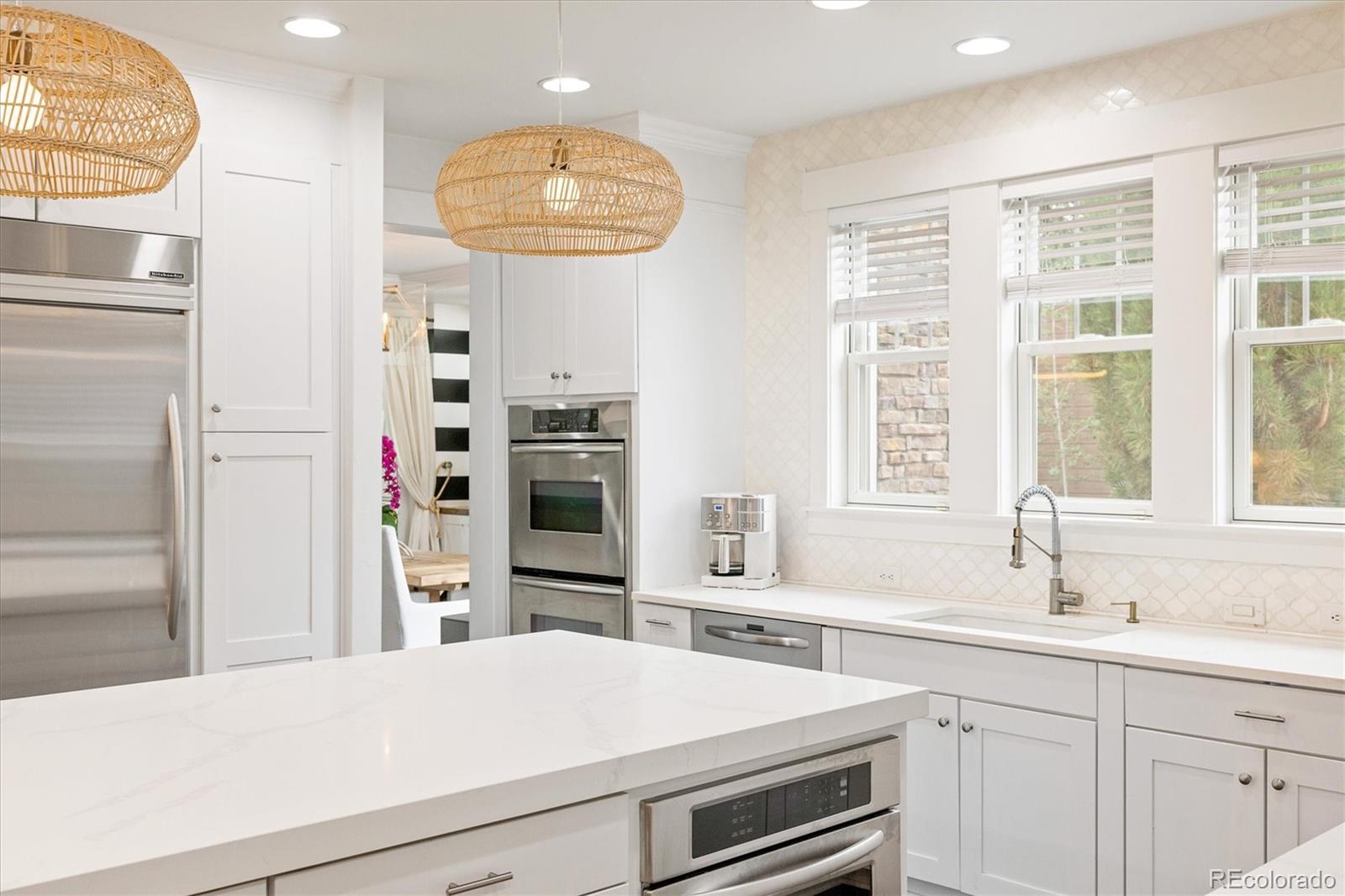 MLS Image #12 for 650  ivanhoe street,denver, Colorado